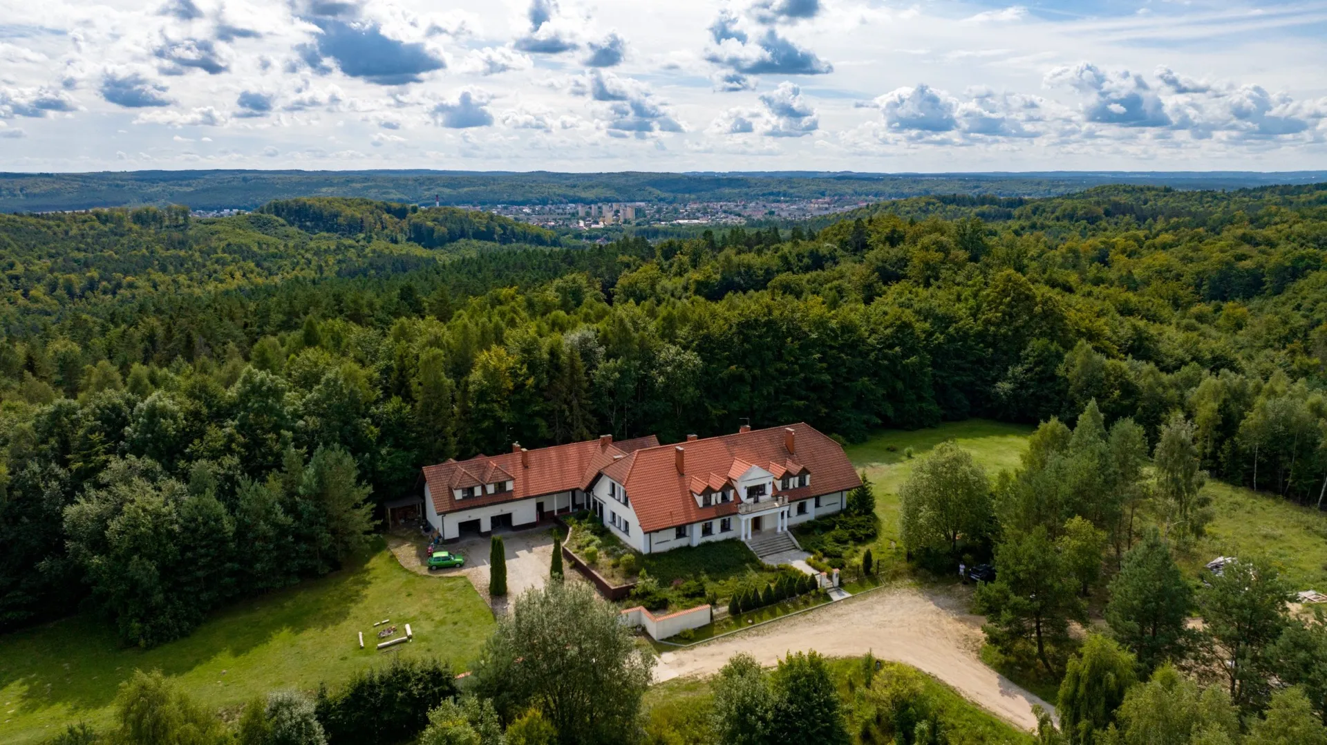 Ośrodek MyWay z lotu ptaka - widok panoramiczny